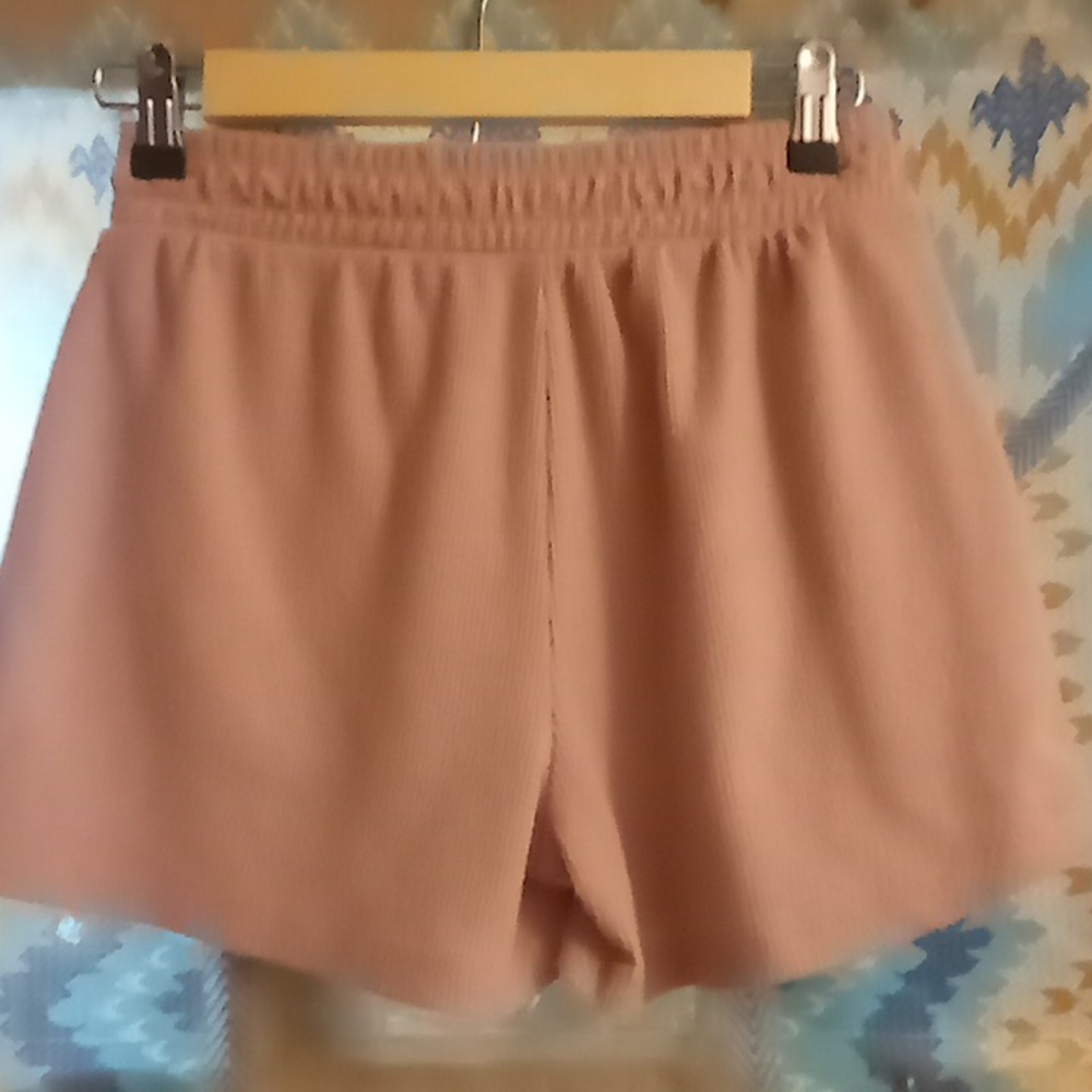 Pink Knit Short - Picture 4 of 4